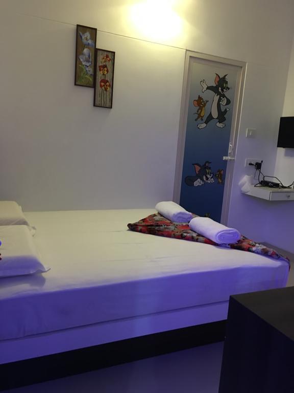 Rams Guest House Near Lulu Mall Thiruvananthapuram Εξωτερικό φωτογραφία